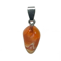 leuchtend oranger Feuropal mit Silberöse