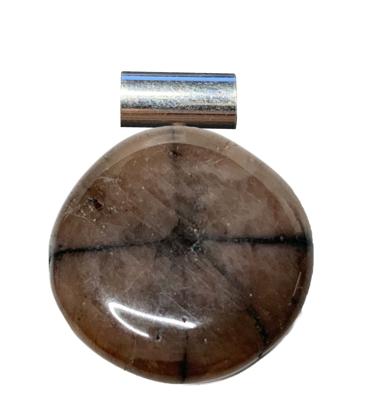 Chiastolith mit Silberröhrchenöse